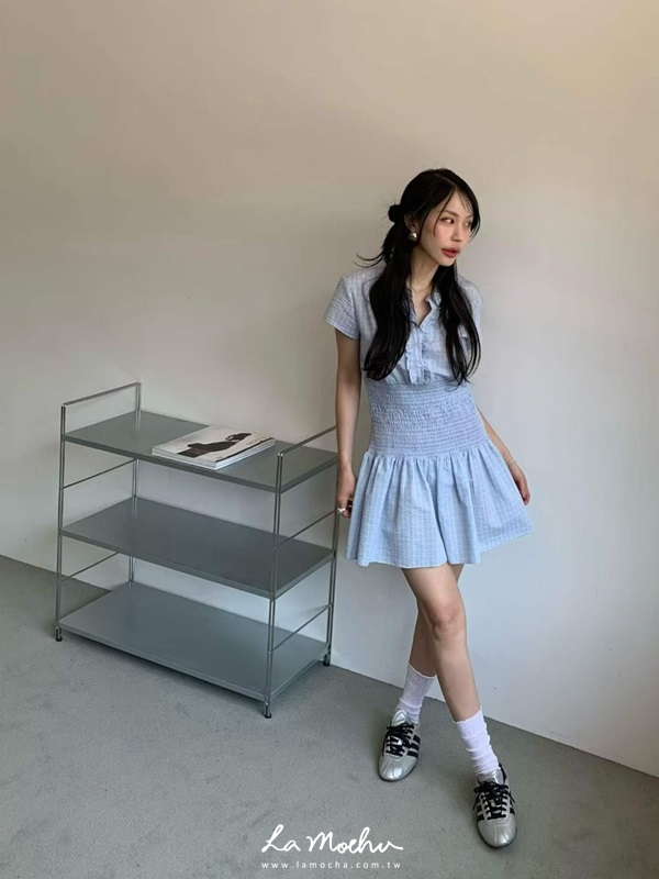 泡泡布小包袖格紋洋裝